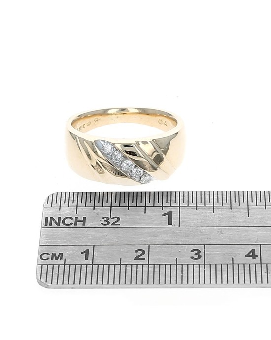 Gentlemen's Diamond Fluted Accent Ring in Yellow Gold